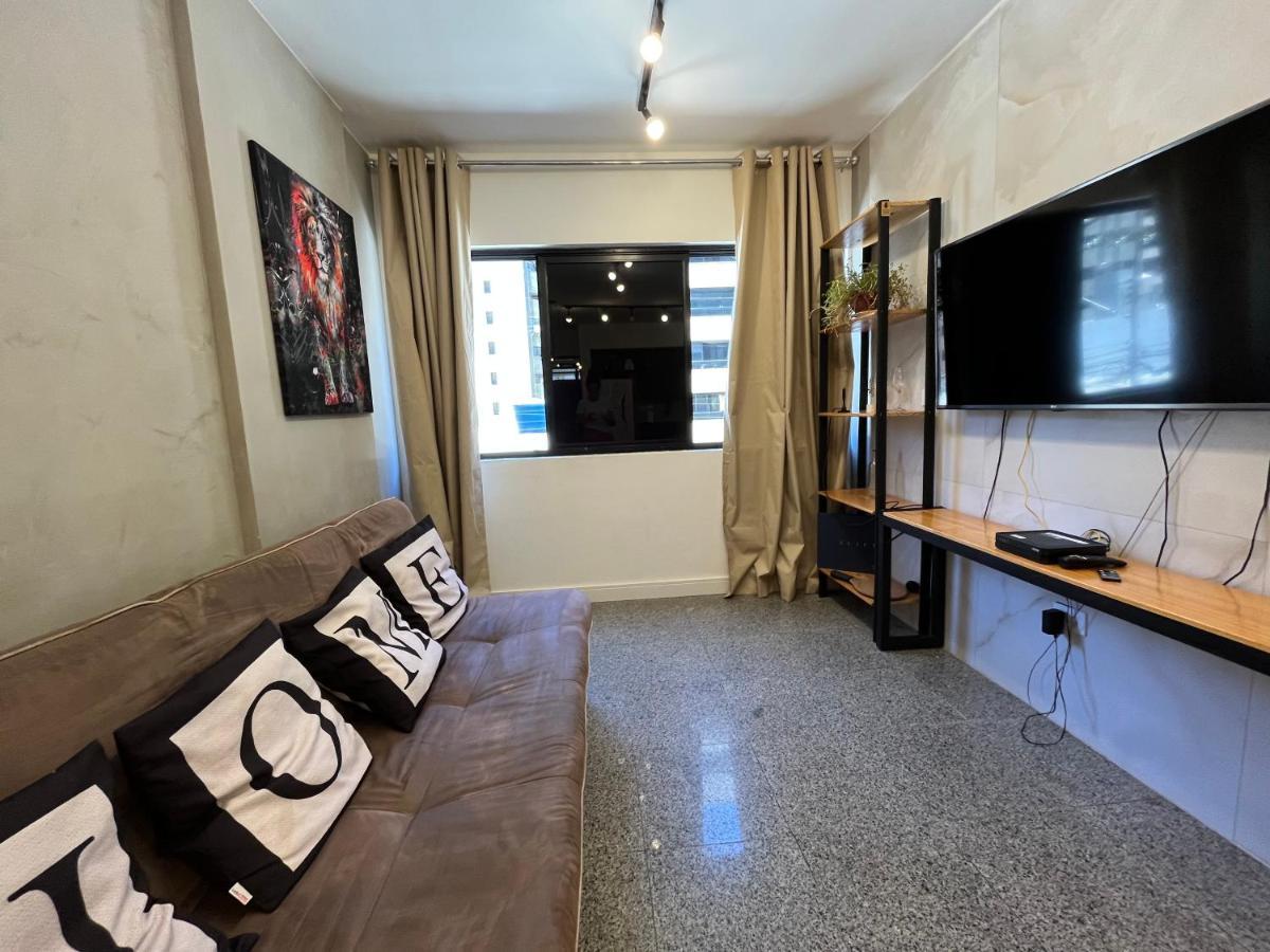 Lindo Apto A 200m Da Com Piscina Apartamento